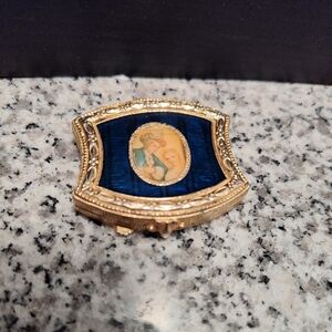 ESTEE LAUDER PERFUME COMPACT Gold Tone Balm Box. Gold Portrait Balm Box (1974).